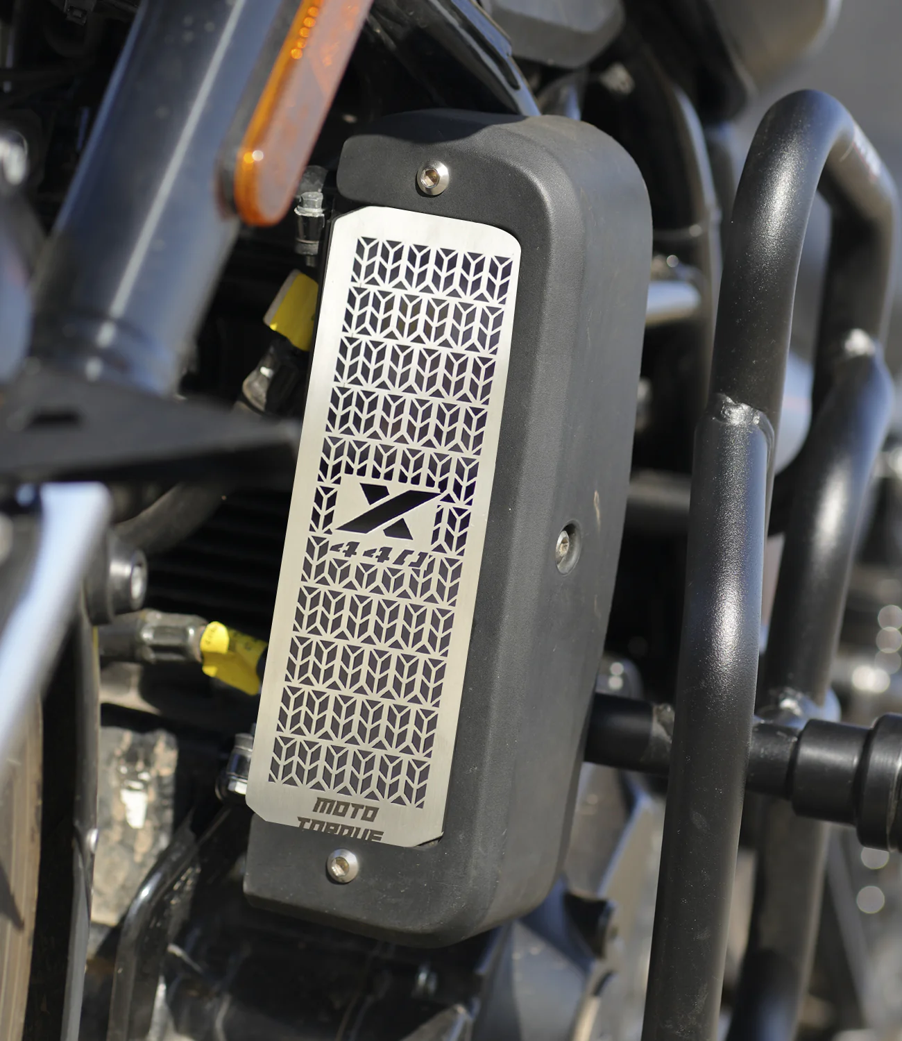MOTO TORQUE HARLEY 440X - RADIATOR GUARD (SS)
