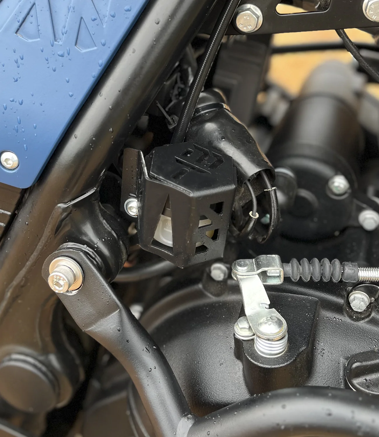MOTO TORQUE HIMALAYAN - Reservoir Oil Guard - Image 3