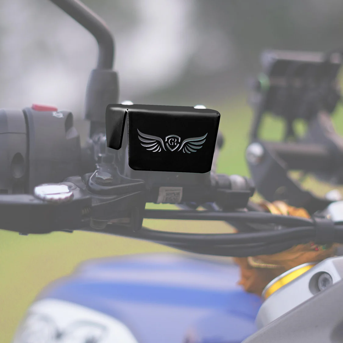 GRAND PITSTOP Front Fluid Reservoir Cap for TVS Apache RR 310 Black - Image 3