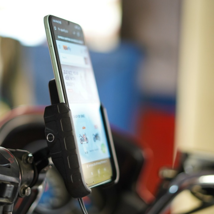 LGP Mb1 Jaw-grip Waterproof Bike/Motorcycle/Scooter Mobile Phone Holder Mount With Fast Usb 3.0 Charger, Ideal For Maps And Gps Navigation (Black)-M8-LGP02 - Image 3