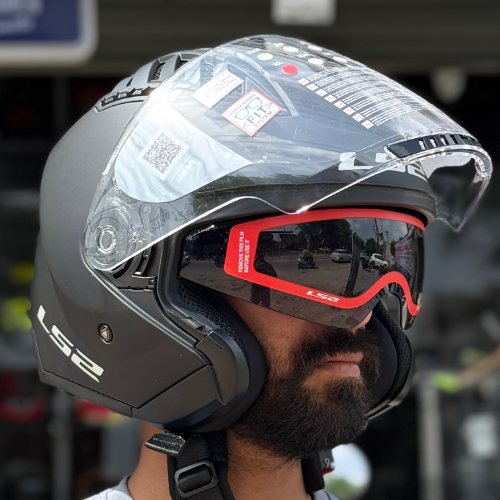 LS2 OF600 Copter Matt Black Helmet - Image 6