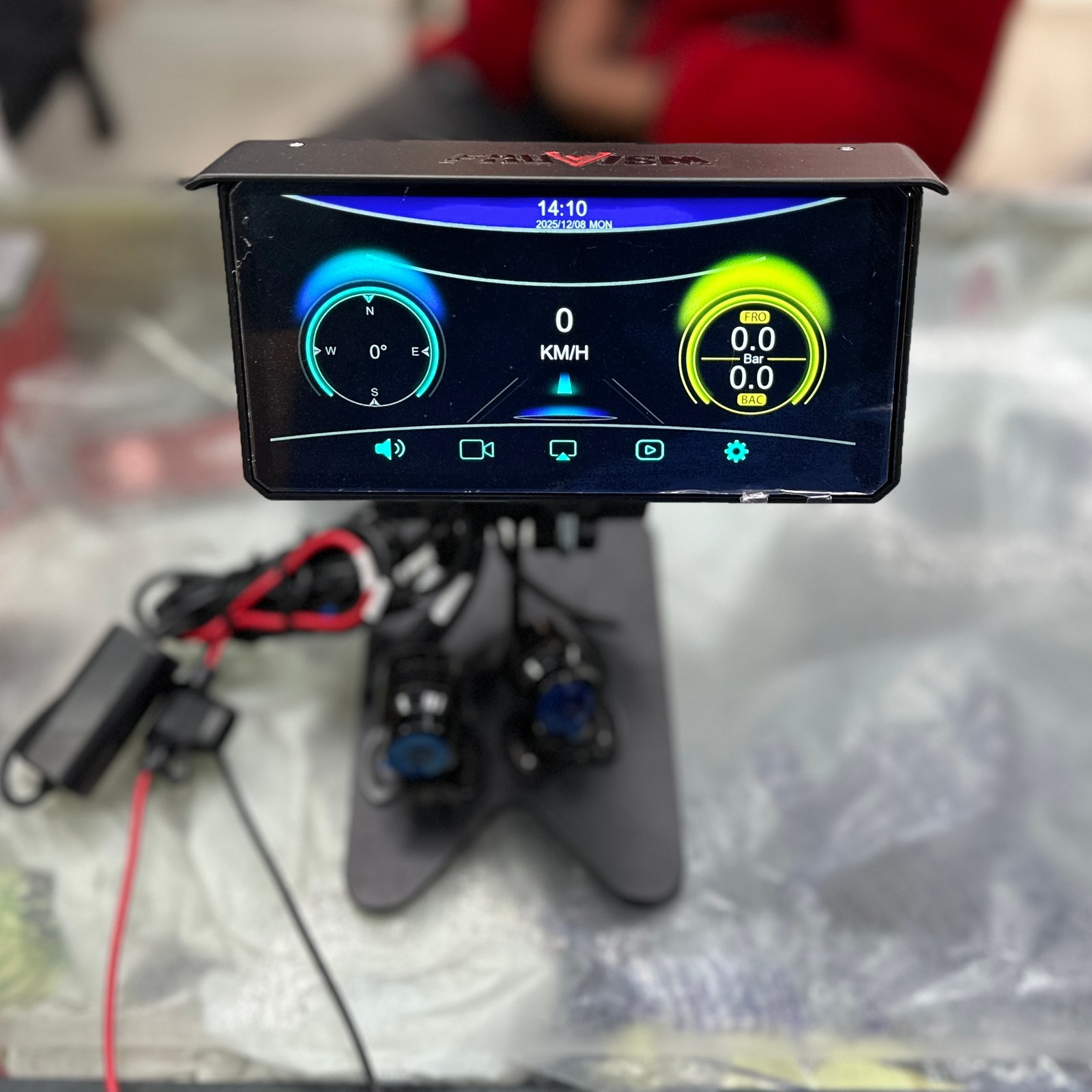 Fauvism 6.25 inch motorcycle navigation screen with camera and TPMS installed on bike