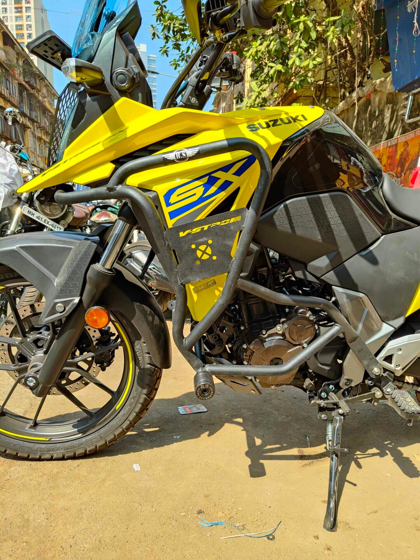 BS Auto crash guard for Suzuki V-Strom stainless steel with sliders black powder coated