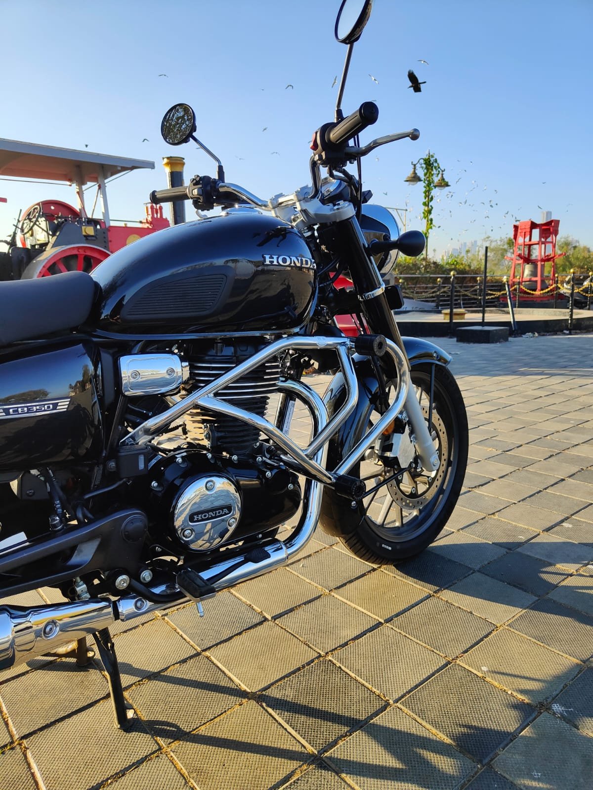 BS Auto Stainless Steel Crash Guard for Honda CB350 Hness 350 with dual safety sliders silver finish